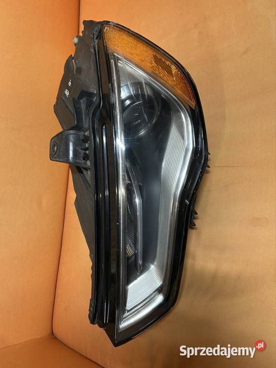 Lampa przód lewa Audi A3 8V USA