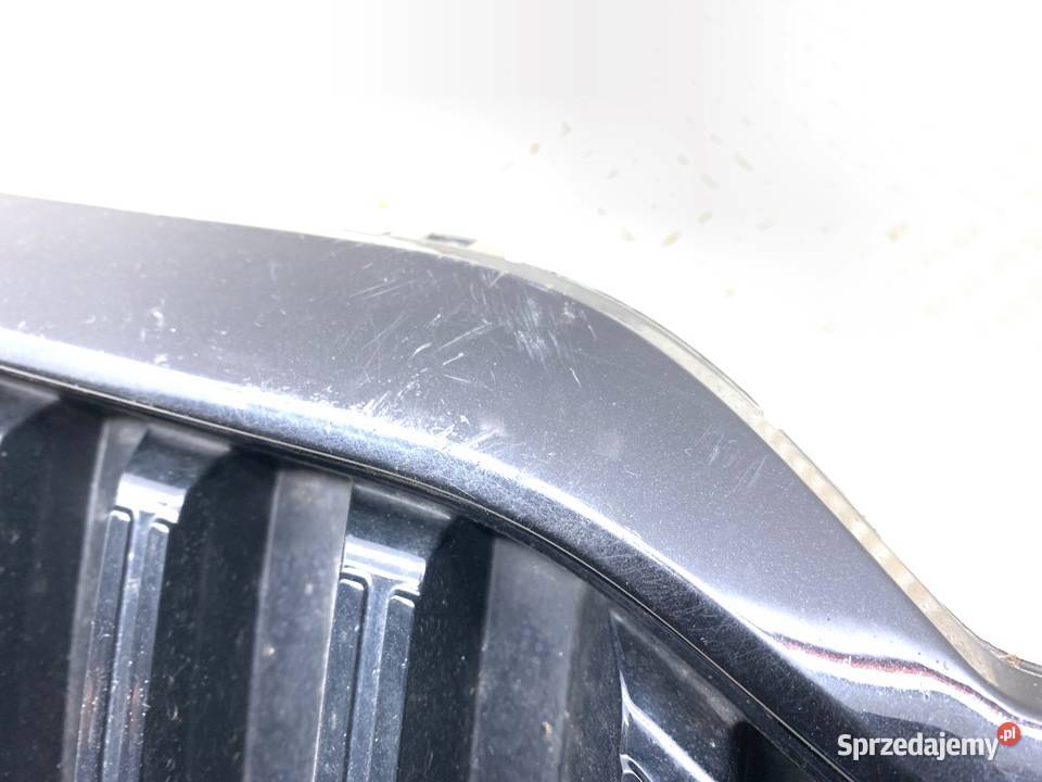 ATRAPA GRILL SKODA SUPERB III 3V0853653G Kombi