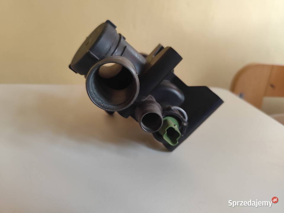 Termostat Ford Focus Lift MK3 2010 20 TDCI łódzkie Szadek