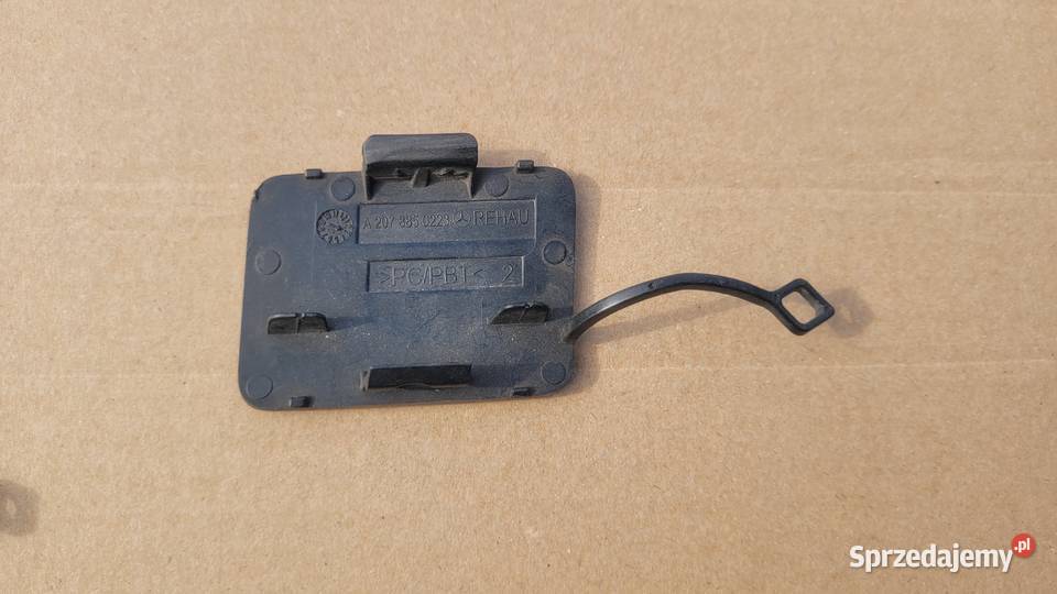 MERCEDES W207 COUPE CABRIO ZAŚLEPKA HAKA osobowe