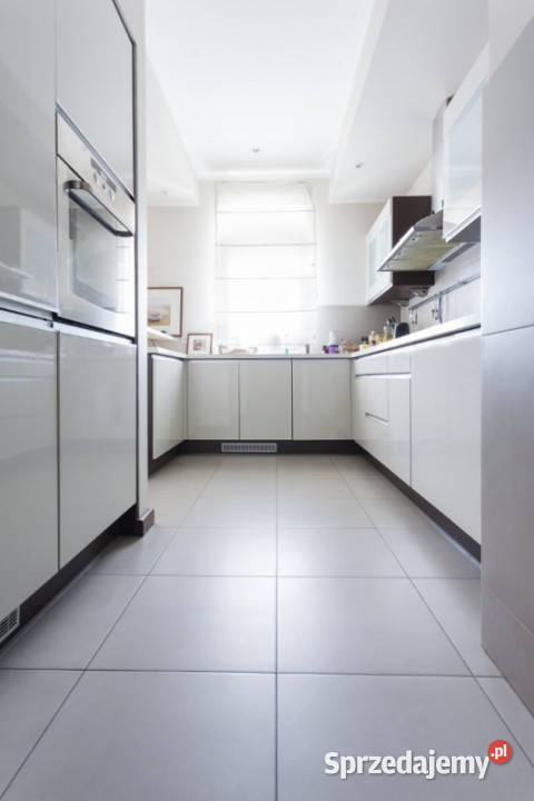 Mieszkanie 2 pok ścisłe centrum Szyperska 13b Poznań sprzedam