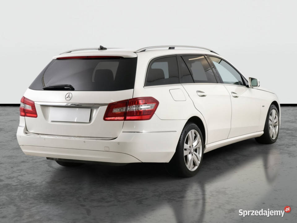Mercedes E E 200 CDI Rok produkcji 2012 Piaseczno