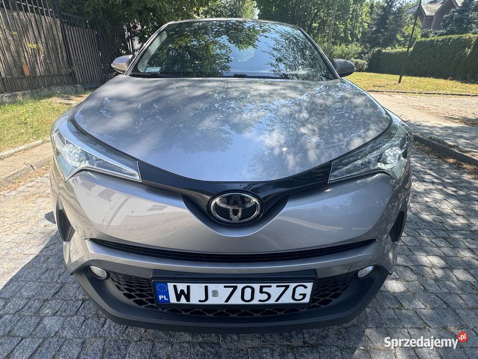 Toyota CHR Salon