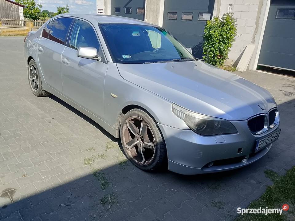 BMW e 60 benzyna Seria 5 Brzuza