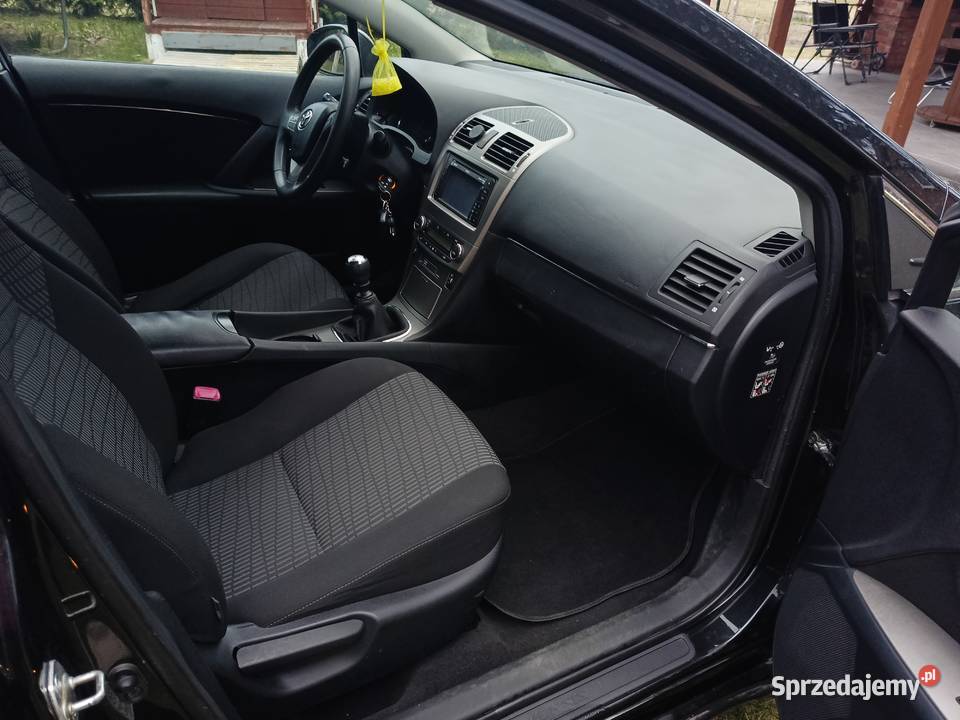 Toyota Avensis t27 18 benzyna 147 198 Grudziądz sprzedam