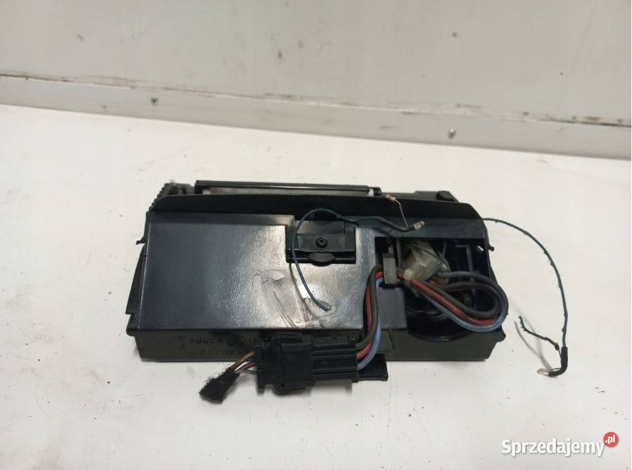 POPIELNICZKA AUDI A6 C5 4B0857951F 4B0857951G lubelskie Chełm