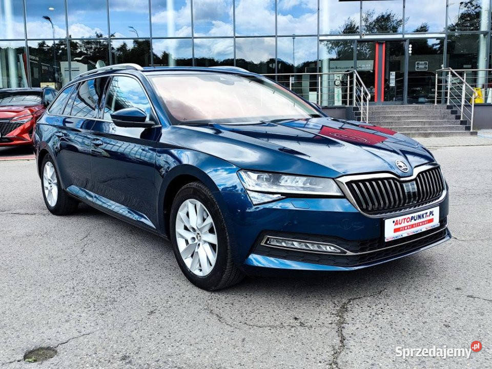 Skoda Superb 2022r Matrix Area View 360 El
