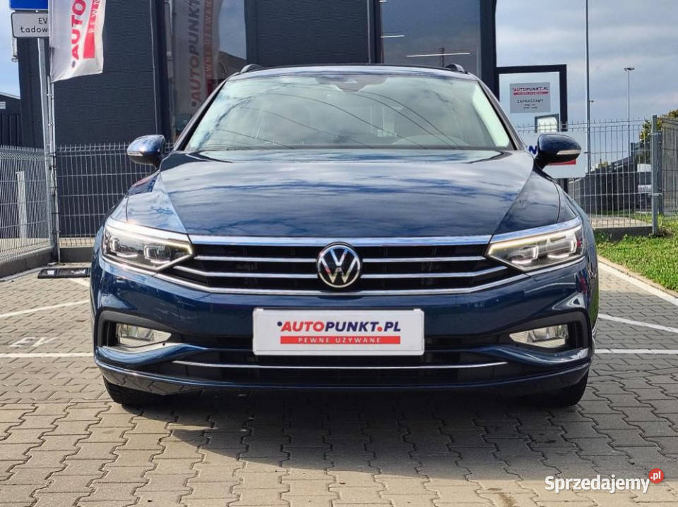 Volkswagen Passat 2023r Automat Full LED Kamera 1498cm3 Poznań