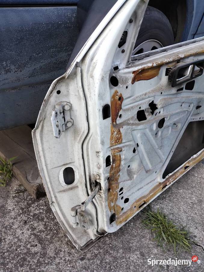 Mercedes W201 190 drzwi przednie prawe lusterko wielkopolskie Ostrów Wielkopolski sprzedam