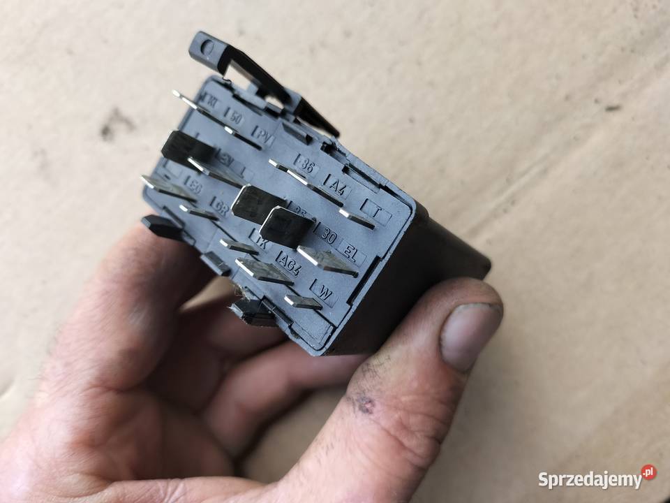 PRZEKAZNIK 136 1H0906123A lubelskie Kamień-Kolonia