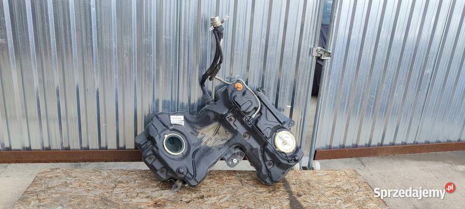 BAK ZBIORNIK PALIWA AUDI A4 B8 8K0201021HA 30 Przystajń sprzedam