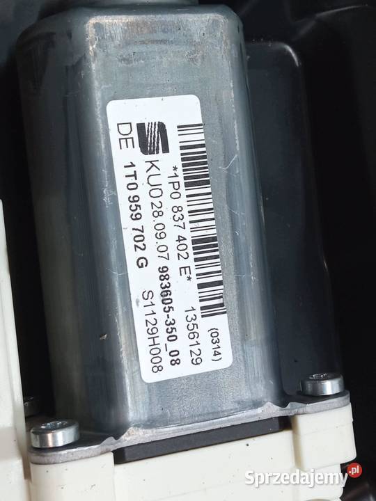 MECHANIZM SZYBY PRAWY PRZÓD 1P0867436 Seat Leon Rok produkcji 2008 świętokrzyskie