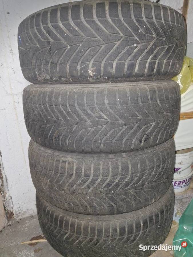 Opony zimowe z felgami stalowymi Samochodowe