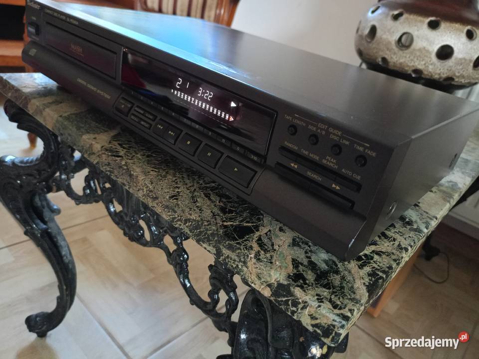 Odtwarzacz CD Technics SLPG360A