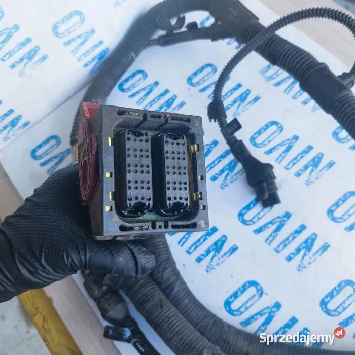 Wiazka elektryczna holland cr kombajn 51516444