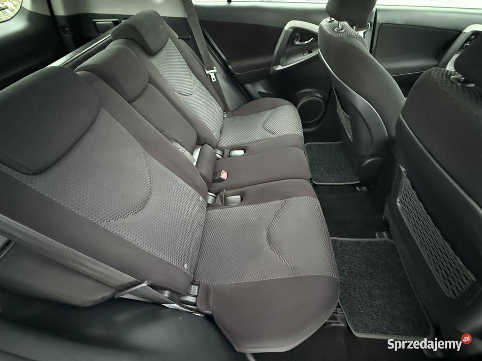 22 D4D 136 Klimatyzacja automatyczna Alufelgi Zwoleń