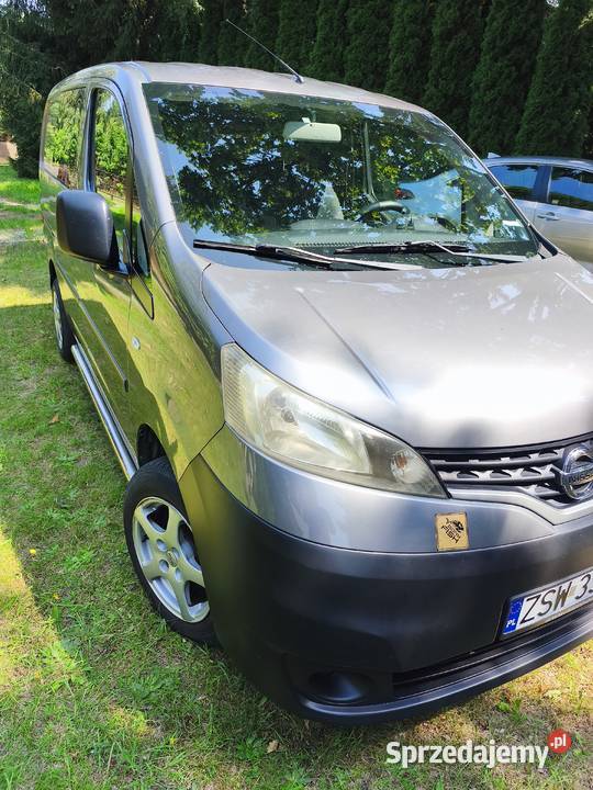 Nissan NV200