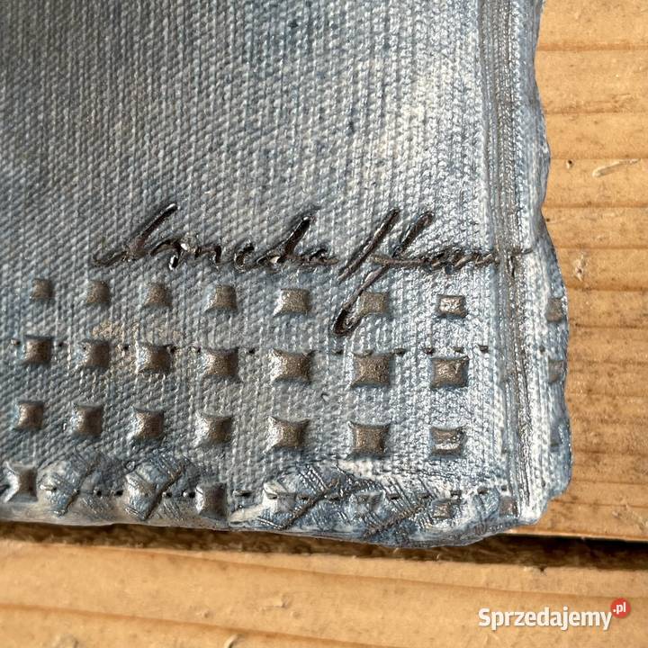 Ceramiczna zawieszka w kształcie koszuli Antyki, Sztuka, Kolekcje Myszków