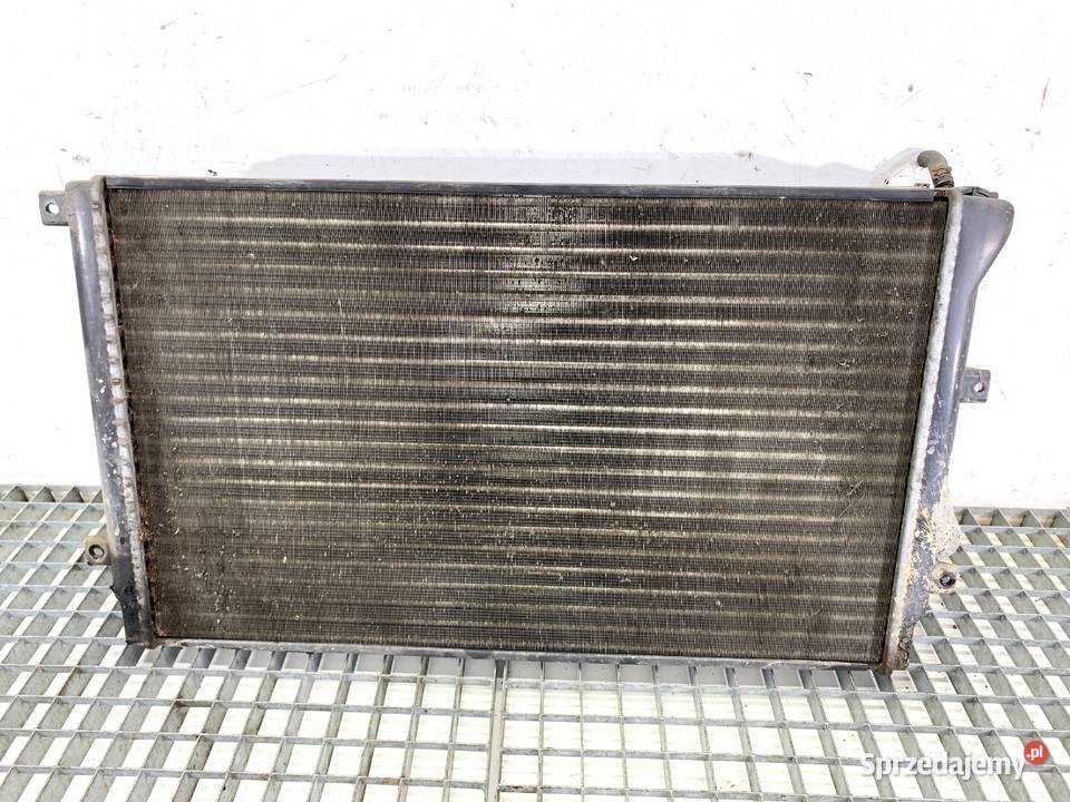 CHŁODNICA WODY AUDI A3 8P 19 105 0313 RADIATOR