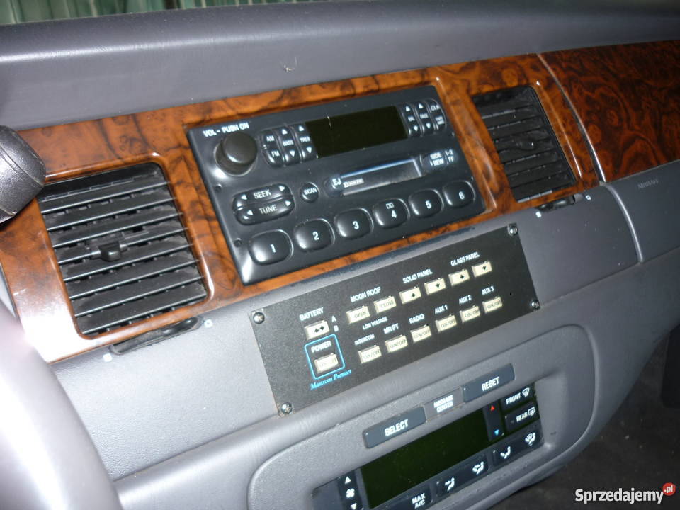 Limuzyna LINCOLN TOWN CAR wielofunkcyjna kierownica podkarpackie