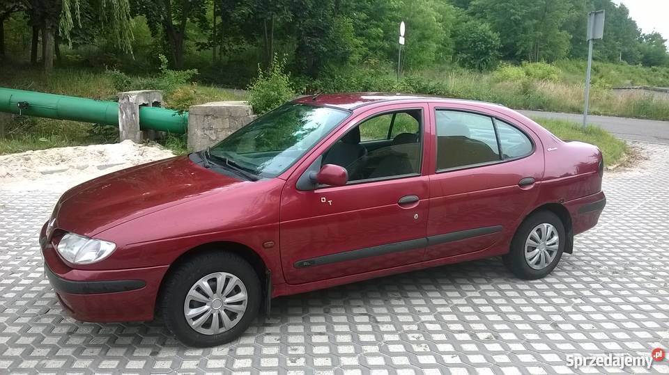 Meganka w złomu śląskie Rybnik sprzedam