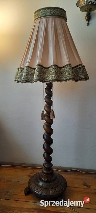 Salonowa wysoka drewniana lampa podłogowa z Skierniewice