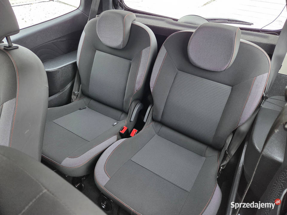 12 Benzyna Klima Nowe Opony Mały Przebieg Zamość