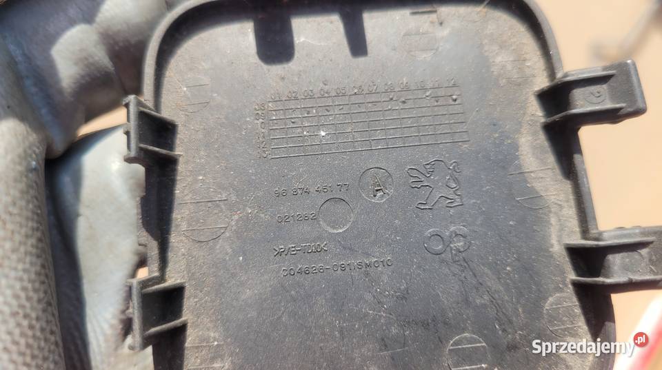 PEUGEOT 5008 I 0913 ZAŚLEPKA HAKA ZDERZAKA PRZOD Ruda Śląska sprzedam