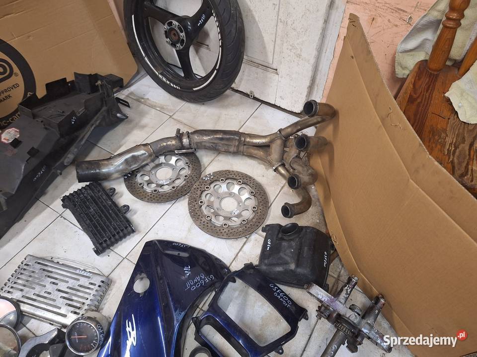 Suzuki GSF 600 Bandit części gsf600 koło linka