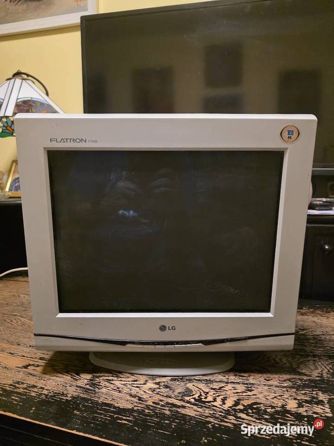 Monitor LG Flatron F700B Monitory i projektory Łomża sprzedam