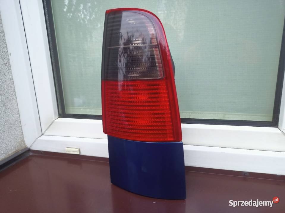 Seat Cordoba Vario kombi lampa tył tylna prawa Lampy tylne Sieradz