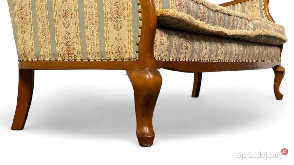 002 Sofa kanapa trzyosobowa w stylu ludwikowskim Gryfice