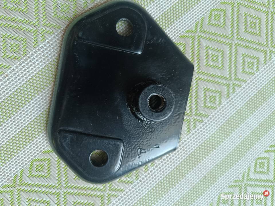 FIAT 126p wieszak silnika belka uchwyt łapa ST Motoryzacja Bielsko-Biała