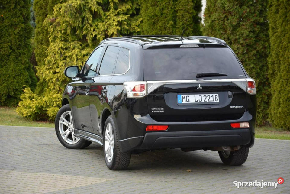 Mitsubishi Outlander 22DiD1504WD 7Foteli Xenon relingi dachowe