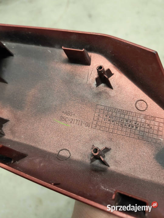 Lewa owiewka boczek osłona wypełnienie