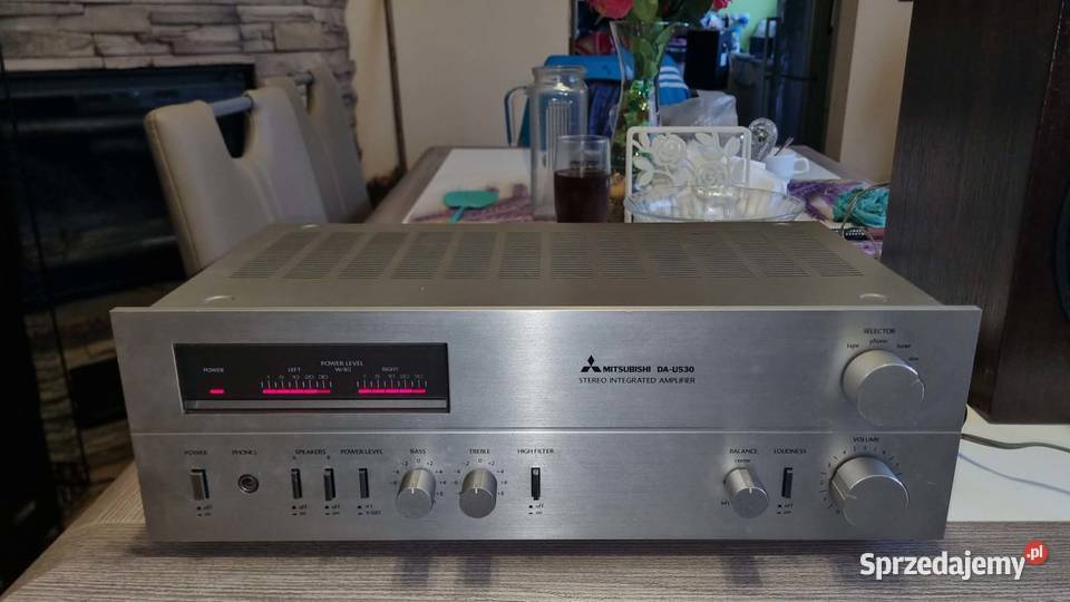 Wzmacniacz Mitsubishi DAU530 2x30W 8ohm Wzmacniacze i pokrewne łódzkie Warta sprzedam