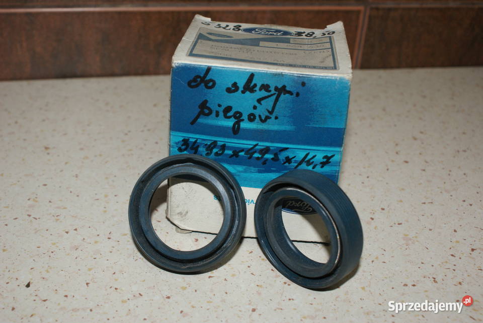 Uszczelniacz skrzyni 3493x495x127 4 bieg FORD Części samochodowe Białobrzegi sprzedam
