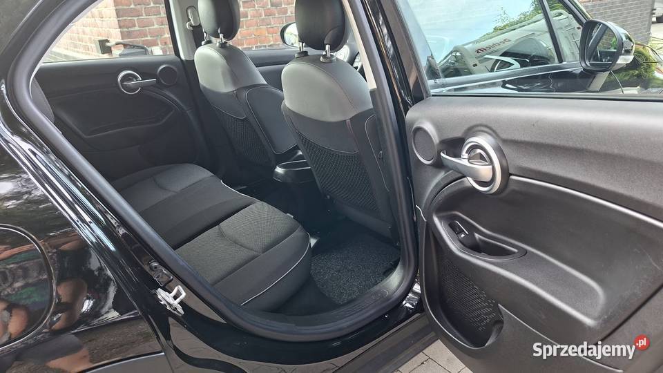 Fiat 500X 16 EtorQ 4x2 SS SDesign City Look czujnik zmierzchu Goczałkowice-Zdrój