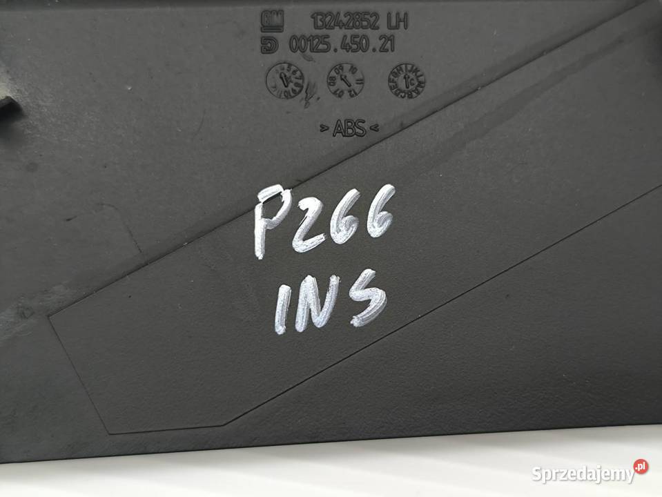 OSŁONA TUNELU LEWA OPEL INSIGNIA A 20CDTI Osłony i zaślepki sprzedam