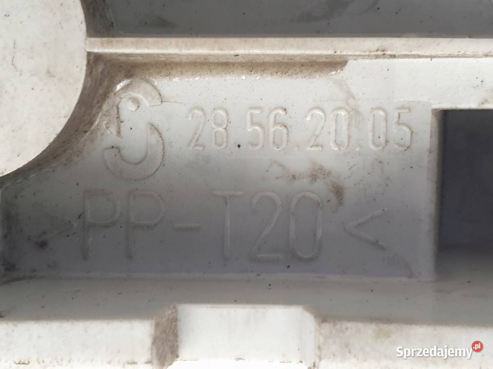 Volvo V40 WKŁAD LAMPY lewy tył KIEROWCY 28562005 lubelskie Janów