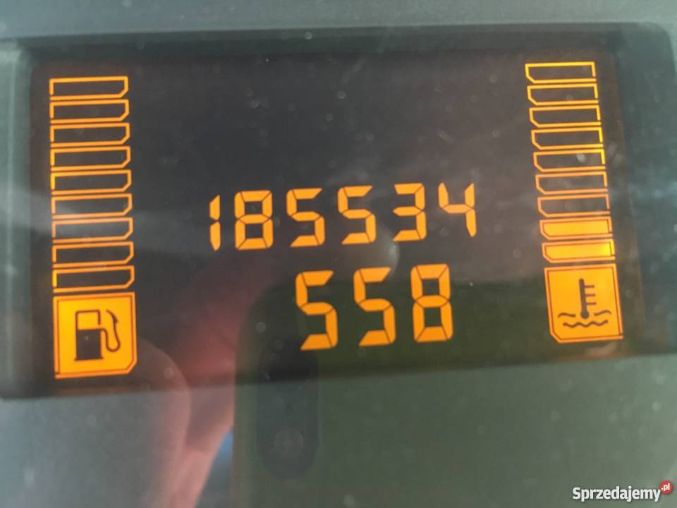 VIVARO TRAFIC 25 DCI L2H2 2xDRZWI BOCZNE KLIMA Napęd przednia oś Piekarzew sprzedam