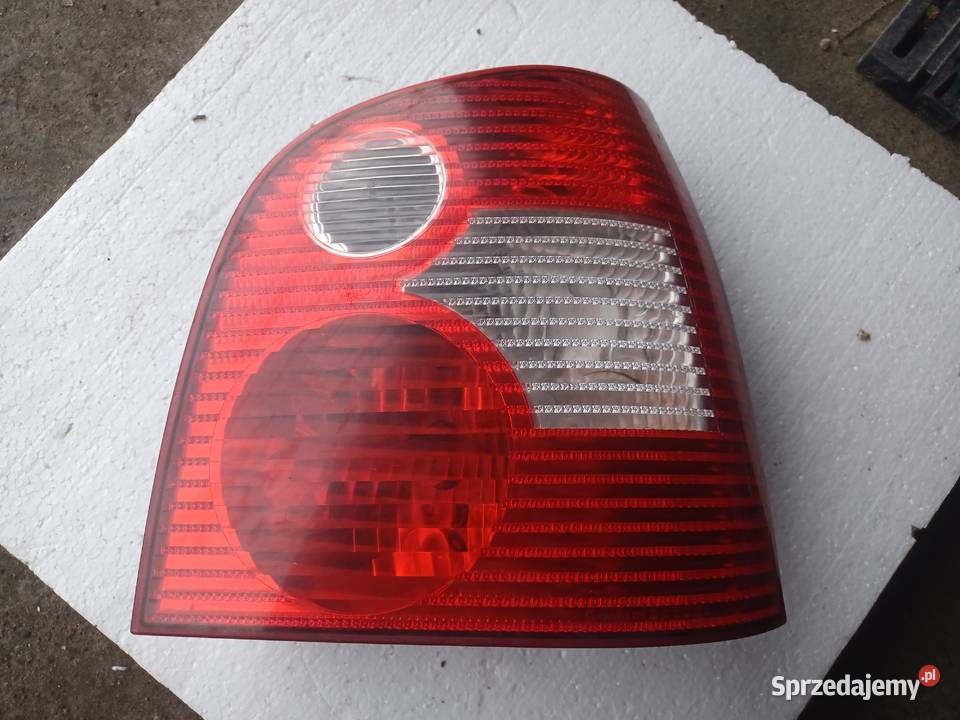Lampa Prawy Tył Volkswagen Polo 03r Pozostałe Pogorzelec