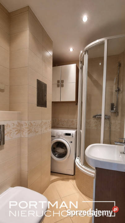 3 pokoje 1 piętro balkon piwnica