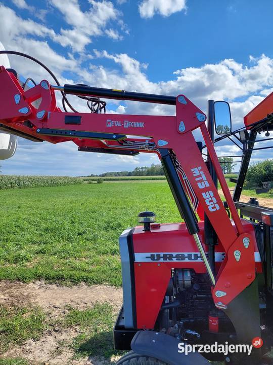 Ładowacz czołowy MTS900 do małego ciagnika MF