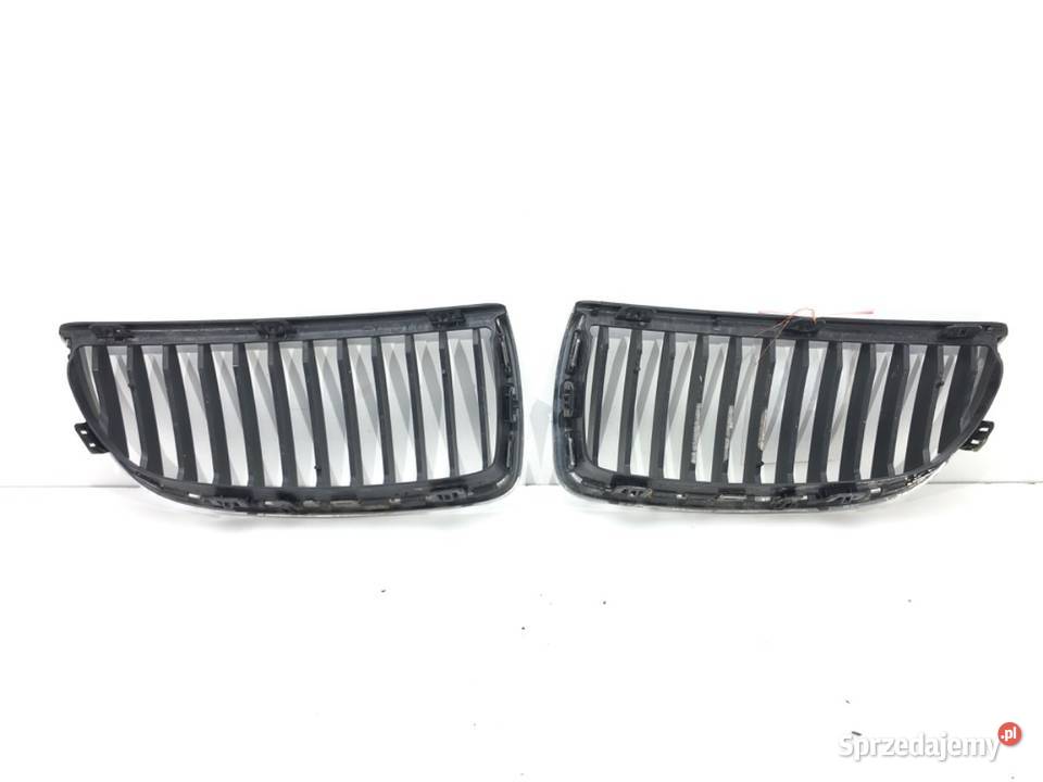 ATRAPA GRILL NERKI KOMPLET BMW E90 0412