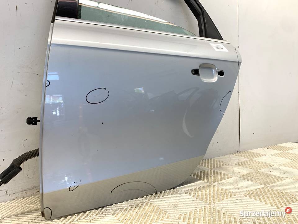 DRZWI LEWY TYŁ AUDI A4 B8 SedanLimuzyna 0715 osobowe