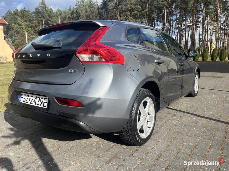 Volvo V40 II 2018 20 D2 120 Wronki
