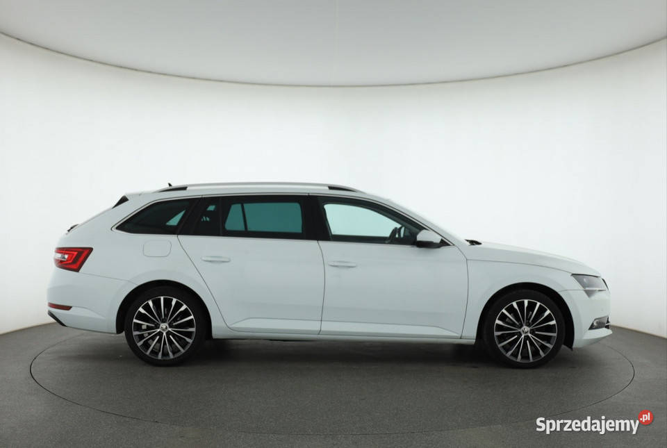 Skoda Superb 20 TDI Piaseczno sprzedam