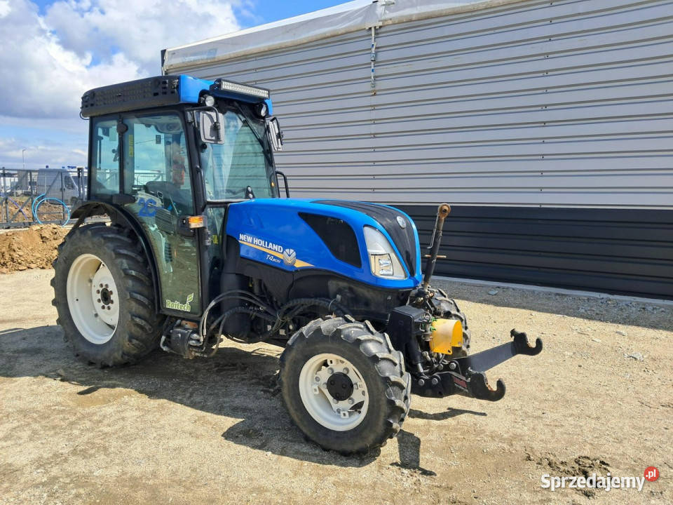 ciągniki Holland t480n