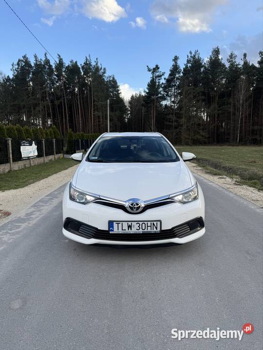 Toyota Auris 14D4D Salon Polska Bezwypadkowa diesel Ostrów